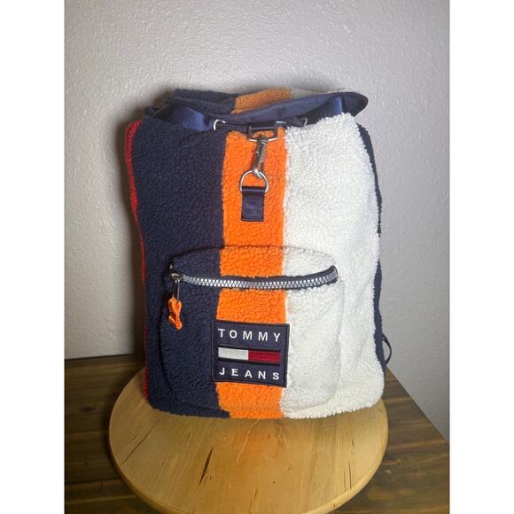 Tommy Hilfiger Tommy Jeans Color Block Fuzzy Backpack - Picture 10 of 10